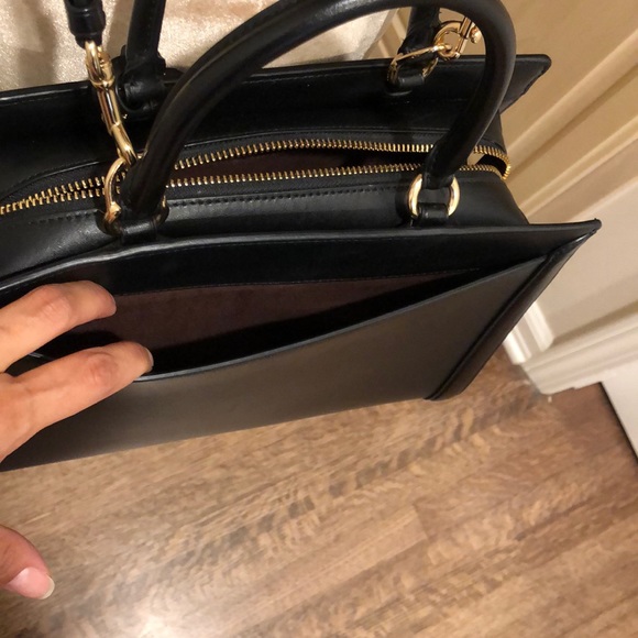 ❌SOLD❌ Coach Zoe Carryll bag/crossbody - Picture 7 of 8